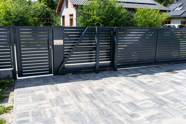 Best Professional Driveway Pavers  in Mount Vista, WA